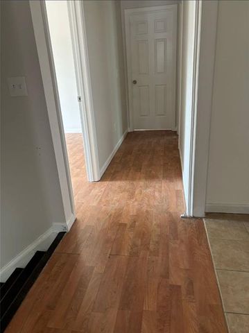 1070 Meadowsong Circle, Lawrenceville, GA 30043