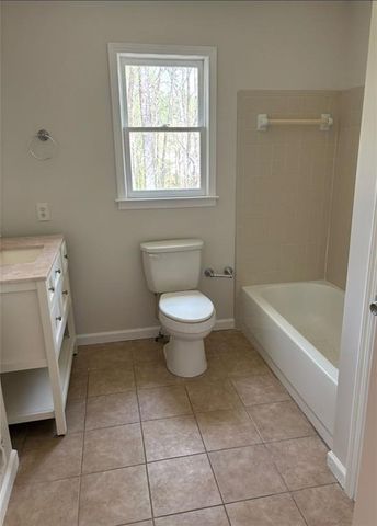 1070 Meadowsong Circle, Lawrenceville, GA 30043