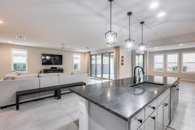 7308 W Tombstone Trail, Peoria, AZ 85383