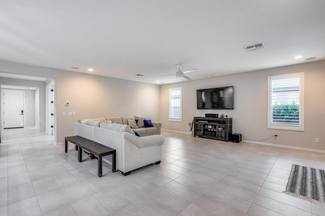 7308 W Tombstone Trail, Peoria, AZ 85383