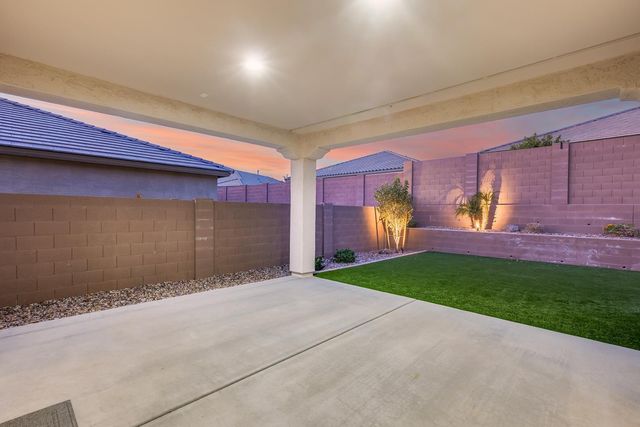 7308 W Tombstone Trail, Peoria, AZ 85383