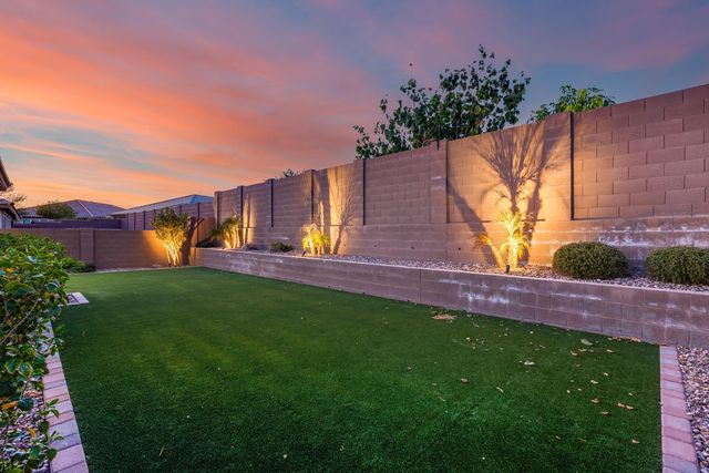 7308 W Tombstone Trail, Peoria, AZ 85383