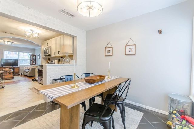 2918 Davis SE Street, Smyrna, GA 30080