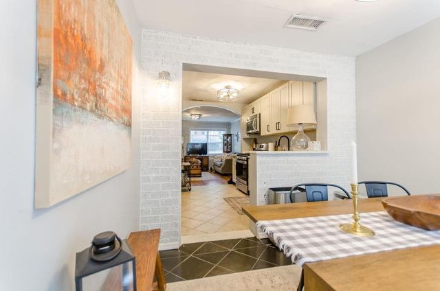 2918 Davis SE Street, Smyrna, GA 30080