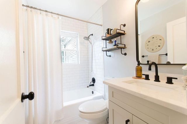 2918 Davis SE Street, Smyrna, GA 30080