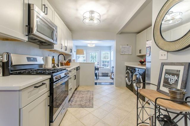 2918 Davis SE Street, Smyrna, GA 30080