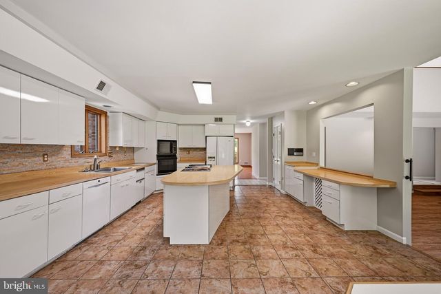7274 MEADOW WOOD WAY, Clarksville, MD 21029