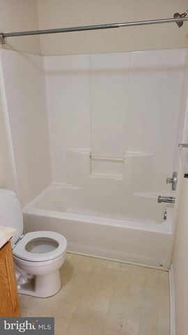 114 CELESTINO CT, Blackwood, NJ 08012