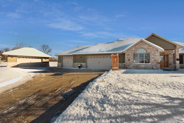 N1841 Shale AVENUE, Campbellsport, WI 53010