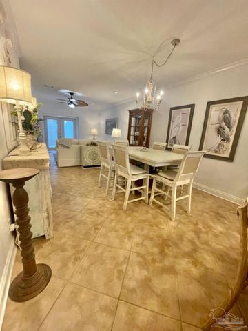 6050 Valhalla Ave, Pensacola, FL 32507