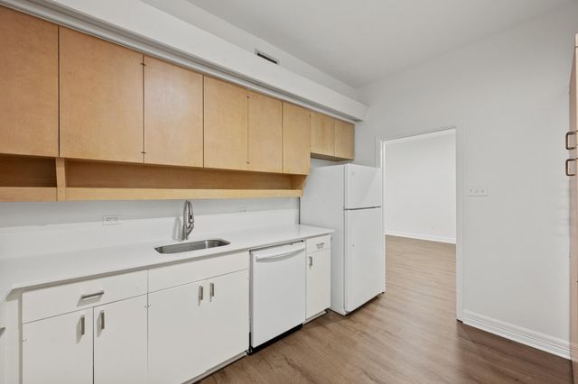 409 E 38th ST 101, Austin, TX 78705