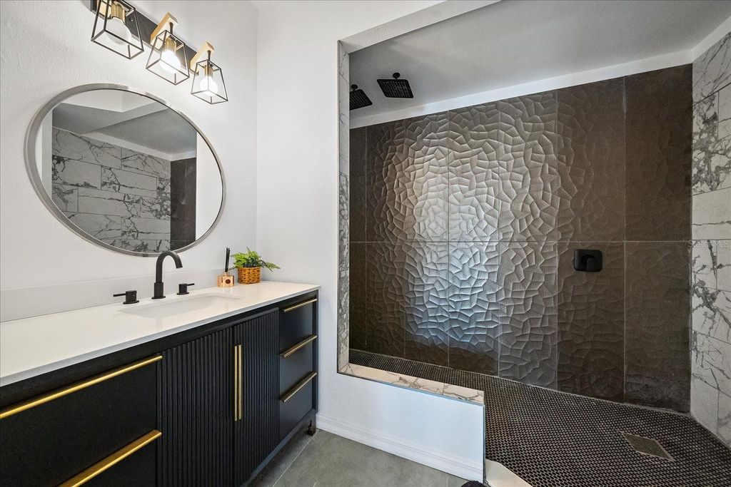 Image 22 of property listing at 26410 80TH DRIVE E, Myakka City, FL 34251