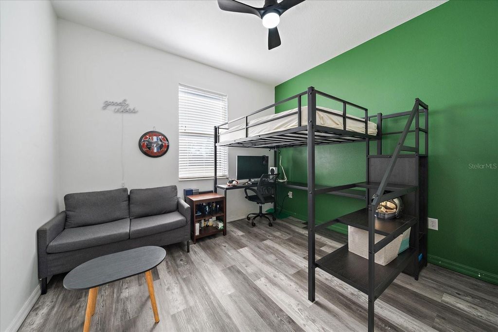 Image 28 of property listing at 26410 80TH DRIVE E, Myakka City, FL 34251