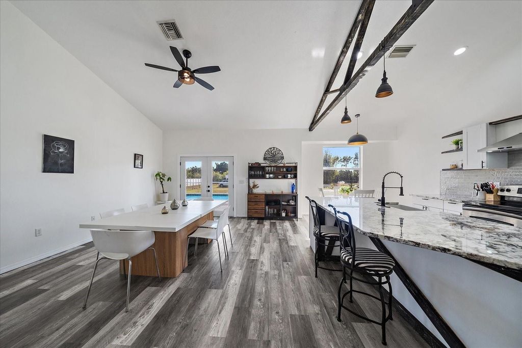 Image 4 of property listing at 26410 80TH DRIVE E, Myakka City, FL 34251