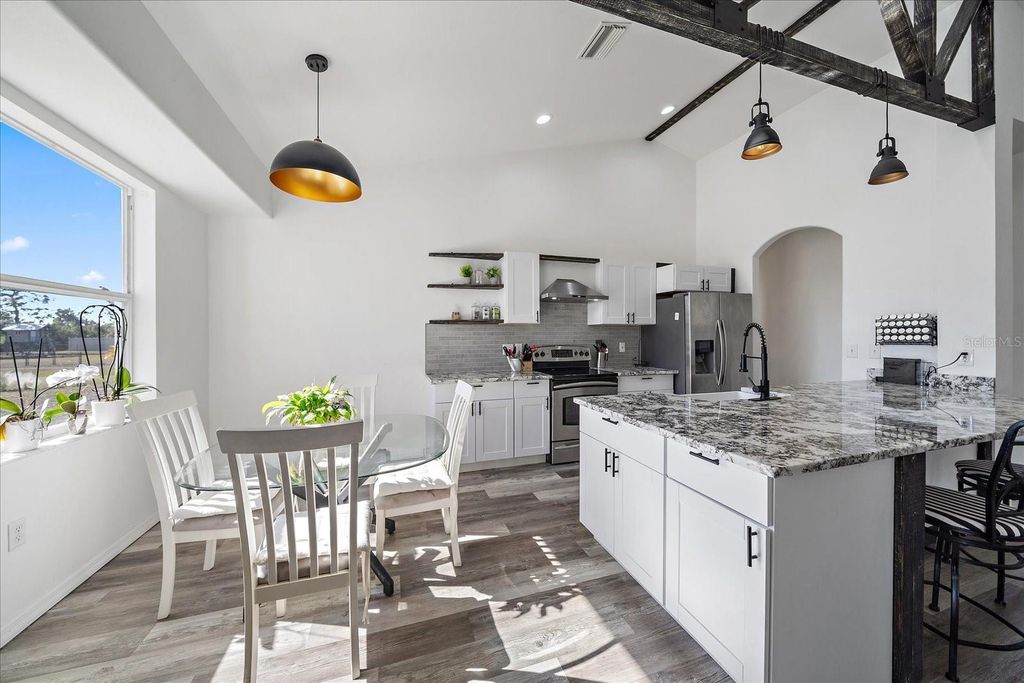 Image 9 of property listing at 26410 80TH DRIVE E, Myakka City, FL 34251