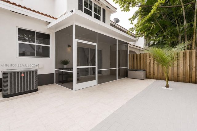 102 Riverwalk Circle, Sunrise, FL 33326