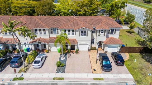 102 Riverwalk Circle, Sunrise, FL 33326