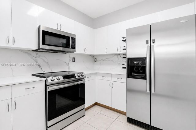 102 Riverwalk Circle, Sunrise, FL 33326