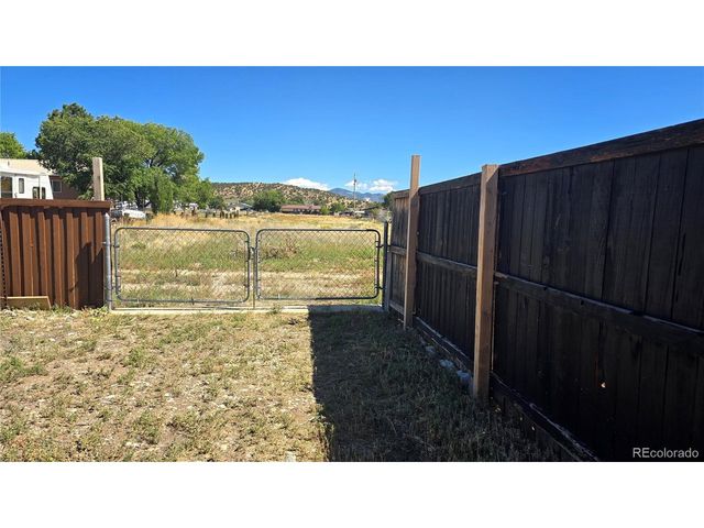 616 Narcisso Ave, Fort Garland, CO 81133