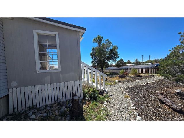 616 Narcisso Ave, Fort Garland, CO 81133