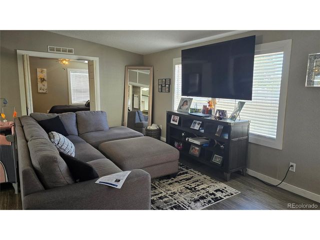 616 Narcisso Ave, Fort Garland, CO 81133