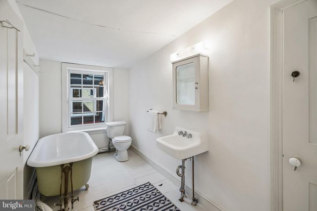 1811 DELANCEY PL, Philadelphia, PA 19103