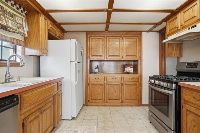 1101 David Road, Moore, OK 73160