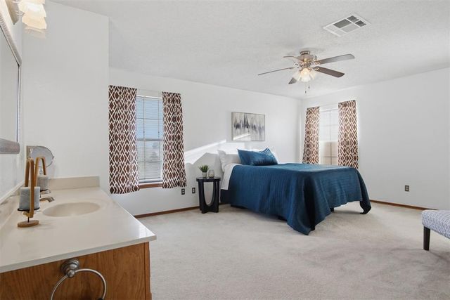 1101 David Road, Moore, OK 73160