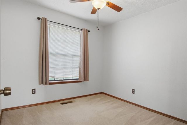 1101 David Road, Moore, OK 73160