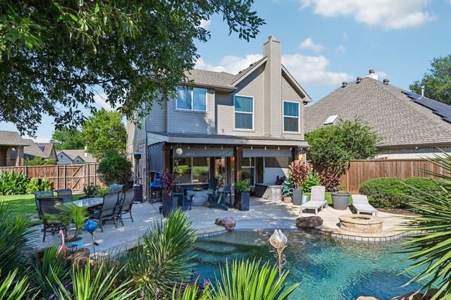 2204 Wembley Wood Lane, Bedford, TX 76022