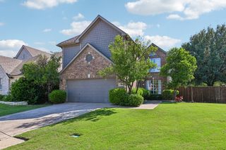 2204 Wembley Wood Lane, Bedford, TX 76022