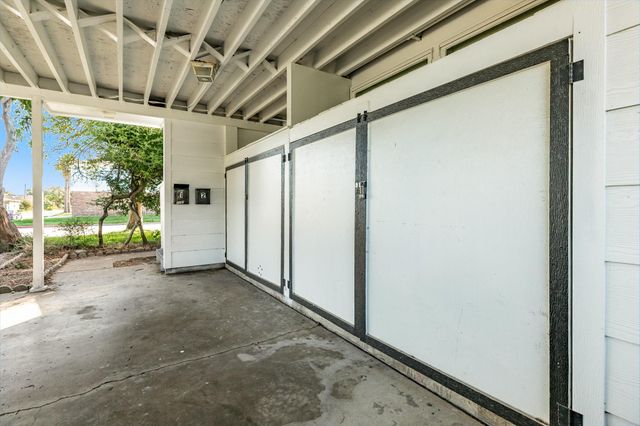 5301 Avenue R 1/2, Galveston, TX 77551