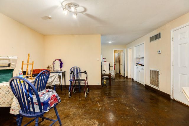 5301 Avenue R 1/2, Galveston, TX 77551