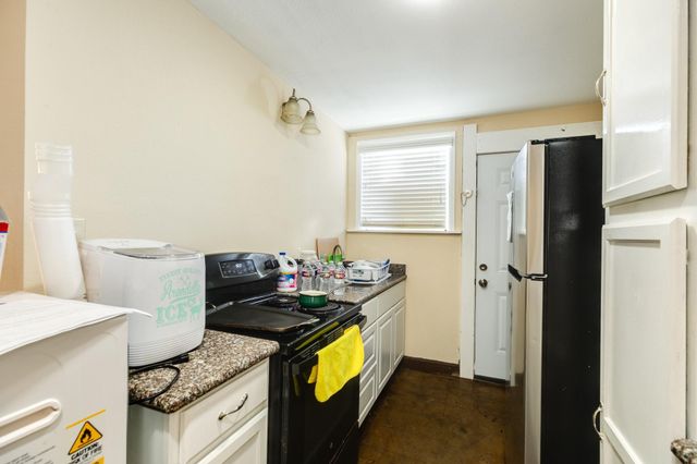 5301 Avenue R 1/2, Galveston, TX 77551
