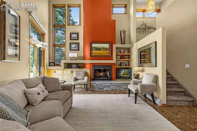 531 CRYSTAL HILLS Boulevard, Manitou Springs, CO 80829