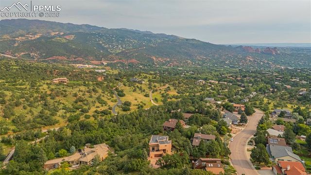 531 CRYSTAL HILLS Boulevard, Manitou Springs, CO 80829