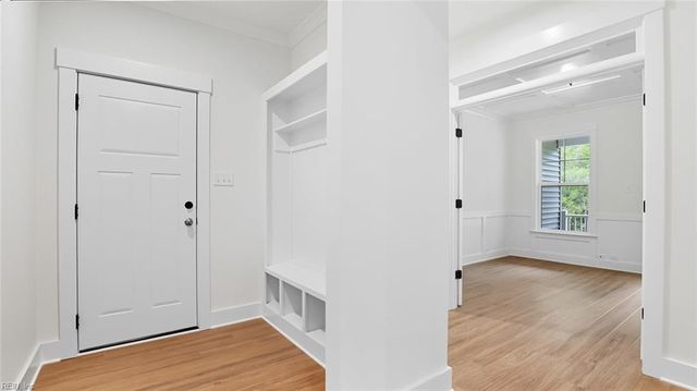 1427 Wharf Hill DR, Smithfield, VA 23430