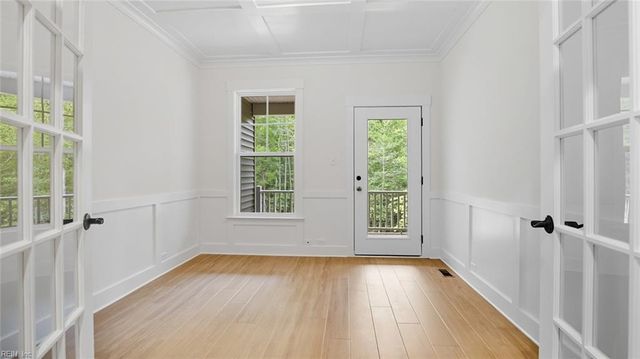 1427 Wharf Hill DR, Smithfield, VA 23430