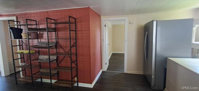 309 Fir Street, Munising, MI 49862