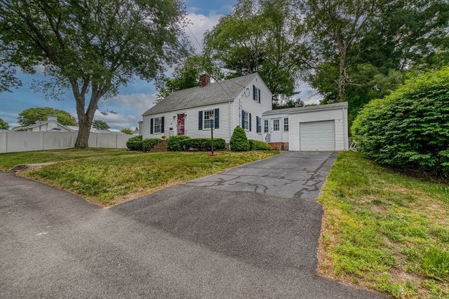 8 Stevens Terrace, Randolph, MA 02368