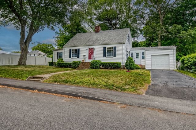 8 Stevens Terrace, Randolph, MA 02368