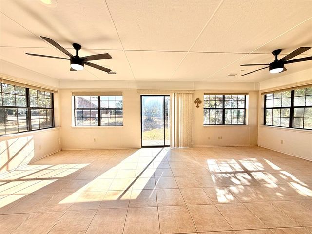 13440 Hedy Avenue, Newalla, OK 74857