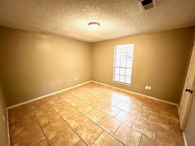 12646 Canterbury Dr, Baton Rouge, LA 70814