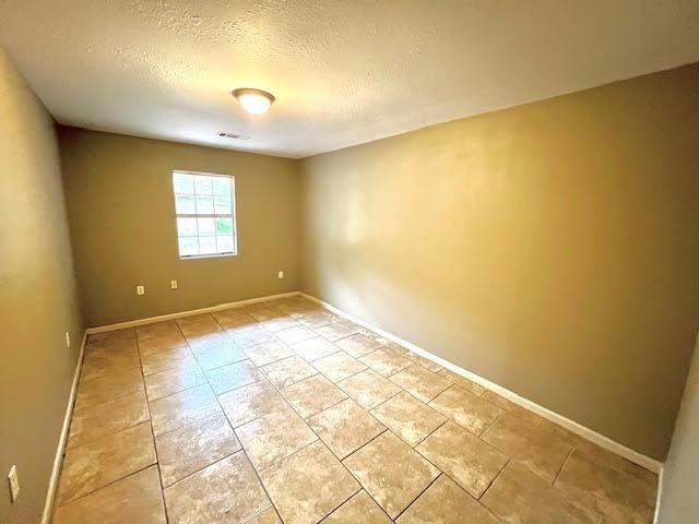 12646 Canterbury Dr, Baton Rouge, LA 70814