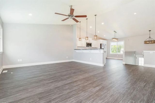 1193 Cooley Mill Lane, Vicksburg, MI 49097