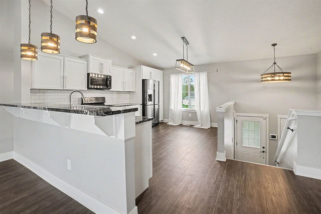1193 Cooley Mill Lane, Vicksburg, MI 49097