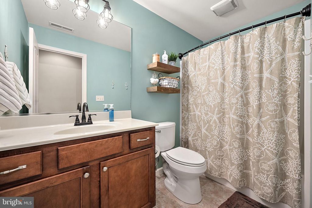 Image 25 of property listing at 12506 SEA BUOY CT, Ocean City, MD 21842