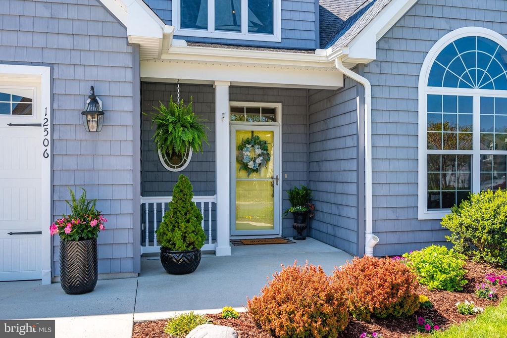 Image 3 of property listing at 12506 SEA BUOY CT, Ocean City, MD 21842