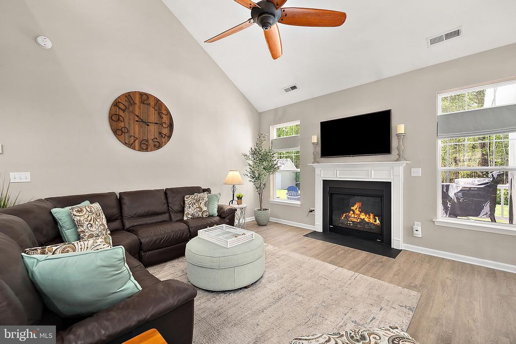Image 7 of property listing at 12506 SEA BUOY CT, Ocean City, MD 21842