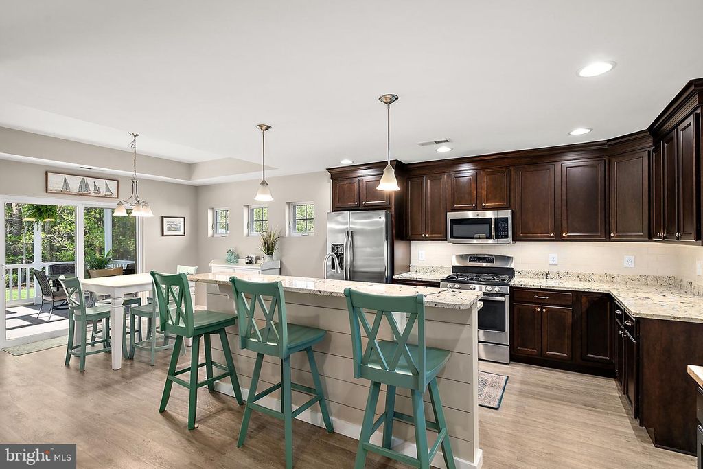 Image 9 of property listing at 12506 SEA BUOY CT, Ocean City, MD 21842